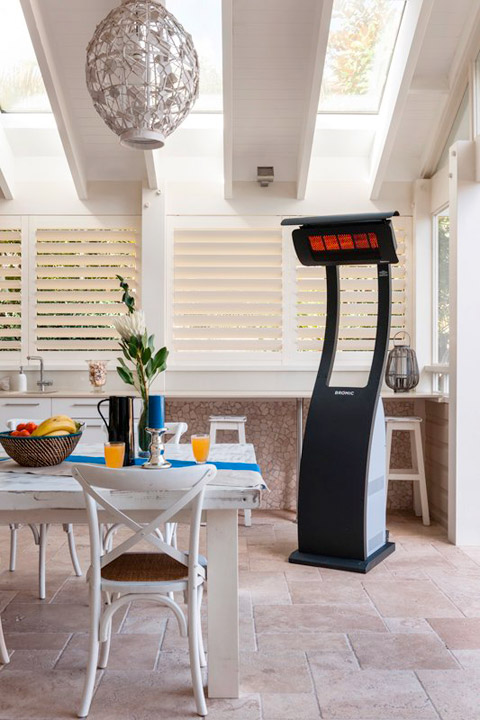 Riscaldatore-gas-esterno-per-dehor-plateatico-veranda-patio-bar-locale-ristorante