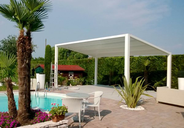 Pergola in acciaio robusta e resistente