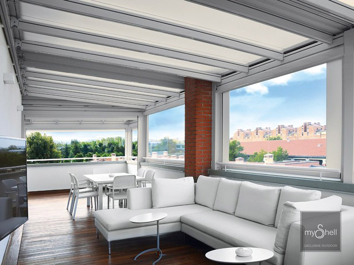 Pergola in alluminio con arcarecci portanti e copertura mobile