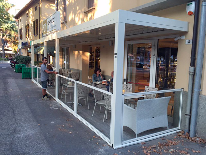 Paravento vetro/alluminio per dehor, locali, bar, ristoranti, gelaterie, birrerie
