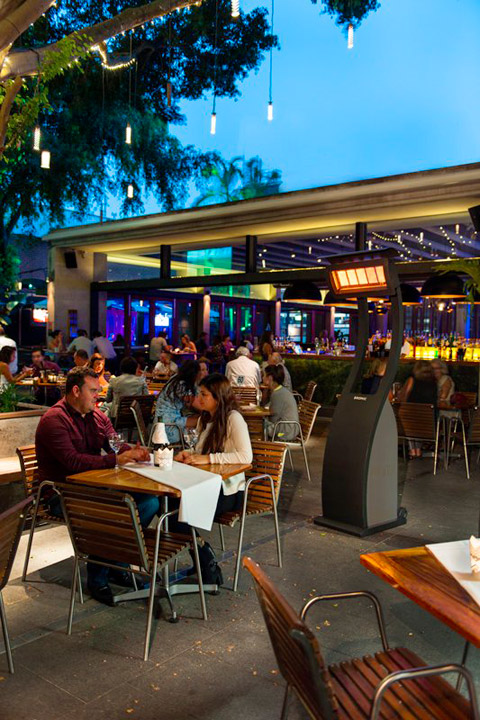 Riscaldatore-gas-esterno-per-dehor-plateatico-veranda-patio-bar-locale-ristorante