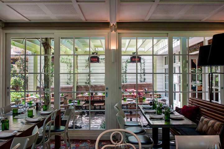 Riscaldatore-gas-esterno-per-dehor-plateatico-veranda-patio-bar-locale-ristorante