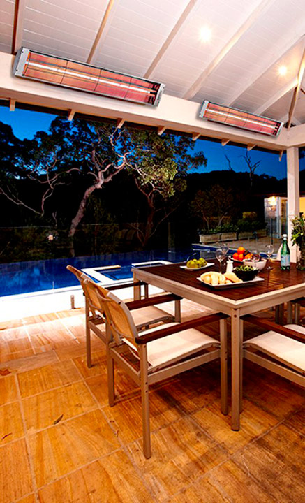 Riscaldatore-elettrico-esterno-per-dehor-plateatico-veranda-patio-bar-locale-ristorante