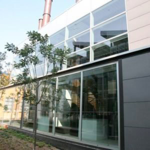 F60 GLASS