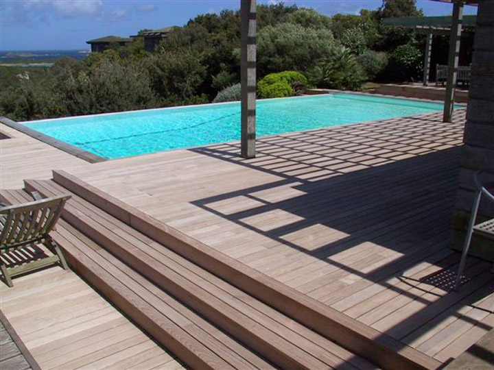 Pavimentazione da esterno in Teak