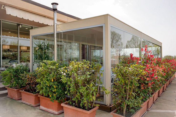 pergola-acciaio-tetto-fisso-telo-pvc