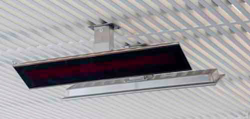 Riscaldatore-elettrico-esterno-per-dehor-plateatico-veranda-patio-bar-locale-ristorante