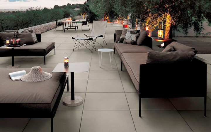 Piastrelle da esterni in gres porcellanato effetto pietra, spessore 2 centimetri di Kronos Ceramiche