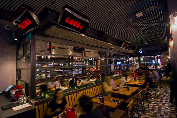 Riscaldatore-gas-esterno-per-dehor-plateatico-veranda-patio-bar-locale-ristorante