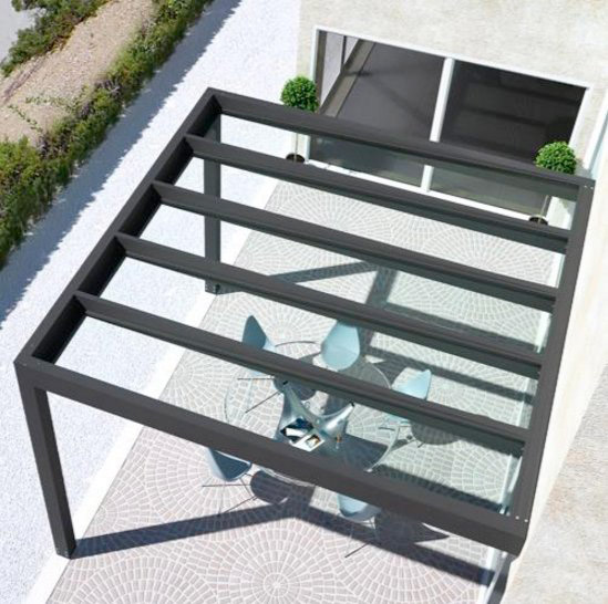 Pergola moderna in alluminio con copertura in vetro trasparente