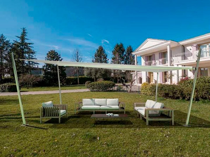 Vela ombreggiante motorizzata per giardino