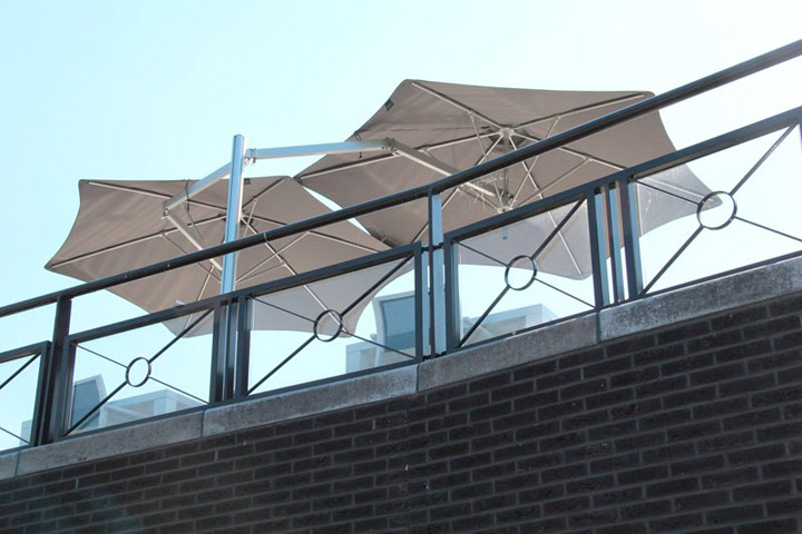 Ombrellone Paraflex di Umbrosa