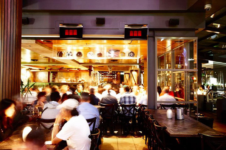 Riscaldatore-gas-esterno-per-dehor-plateatico-veranda-patio-bar-locale-ristorante